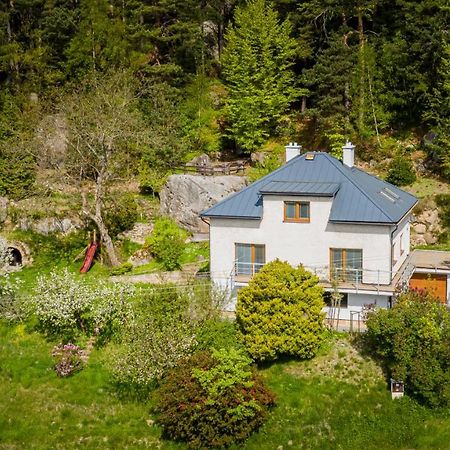 Apartman Pod Skalou V Ceskem Raji Besedice Luaran gambar