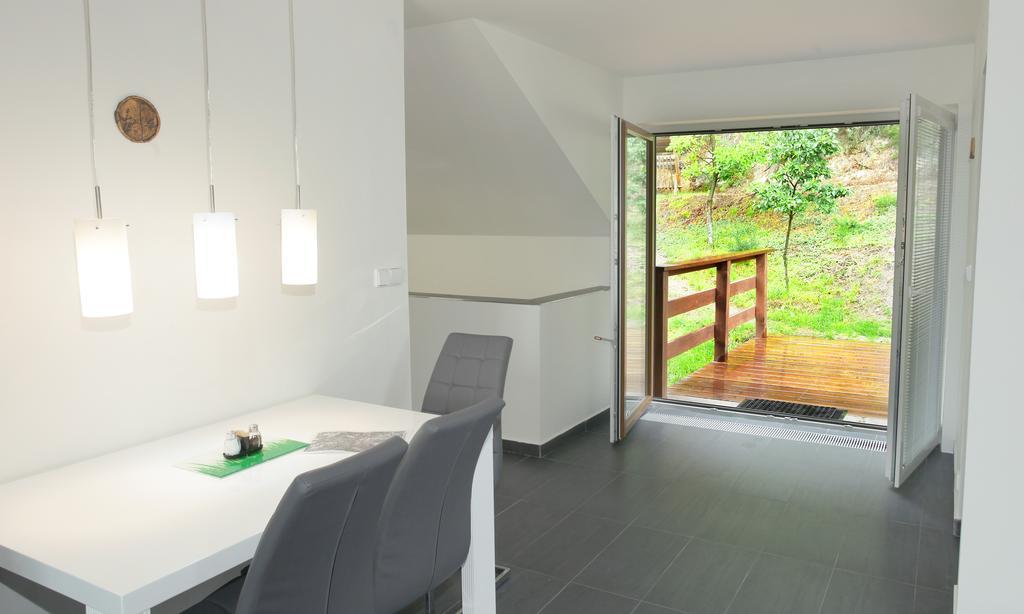 Apartman Pod Skalou V Ceskem Raji Besedice Luaran gambar