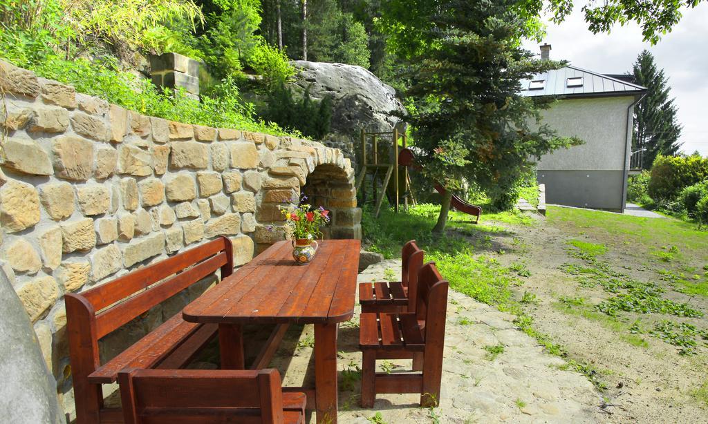 Apartman Pod Skalou V Ceskem Raji Besedice Luaran gambar