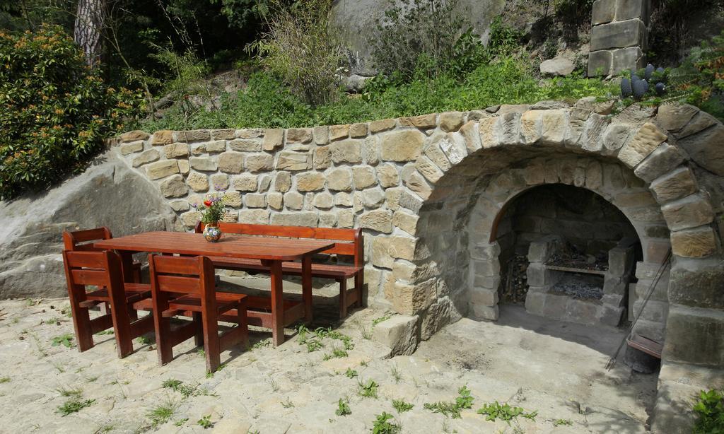 Apartman Pod Skalou V Ceskem Raji Besedice Luaran gambar