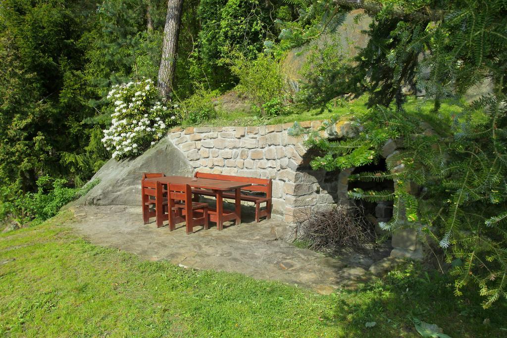 Apartman Pod Skalou V Ceskem Raji Besedice Luaran gambar